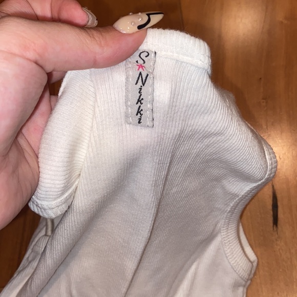 NWOT- VINTAGE SO NIKKI WHITE RIBBED TANK TOP- GIRLS LARGE (14) - Picture 5 of 5
